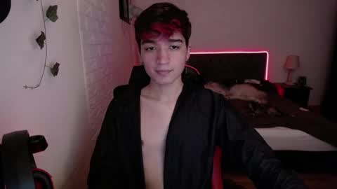 Esteban online show from 09/16/25, 04:24