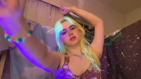 Emi Rose online show from 06/20/26, 03:53
