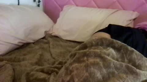 honeyyy89 online show from 06/22/26, 04:31