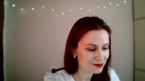 honeyy_bun online show from 04/23/26, 09:41