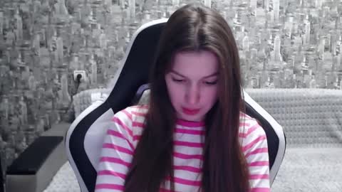 Nancy online show from 12/02/24, 10:50