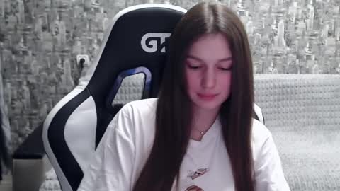 Nancy online show from 12/05/24, 01:28