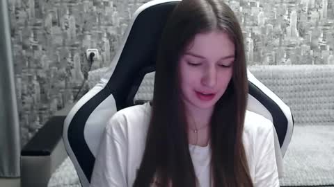 Nancy online show from 12/18/24, 12:51