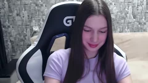 Nancy online show from 01/14/25, 06:38