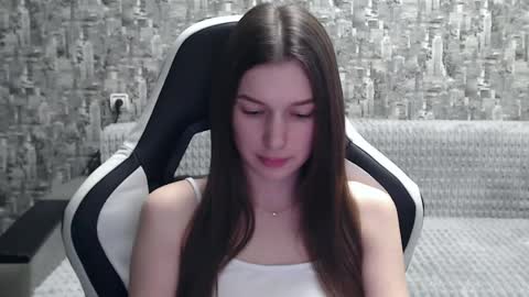 Nancy online show from 01/26/25, 03:36