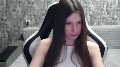 Nancy online show from 02/10/25, 12:39