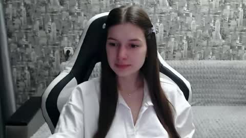 Nancy online show from 02/15/25, 12:54