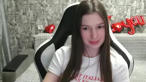 Nancy online show from 03/11/25, 07:14