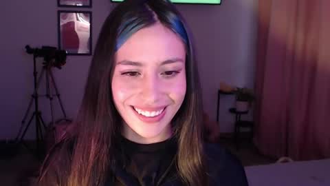    online show from 02/14/25, 10:25