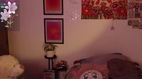    online show from 09/24/25, 10:35