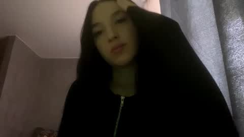 Snapshot of hongfrahm chatting on 12/20/25, 10:11 Diana online show from 12/20/25, 10:11