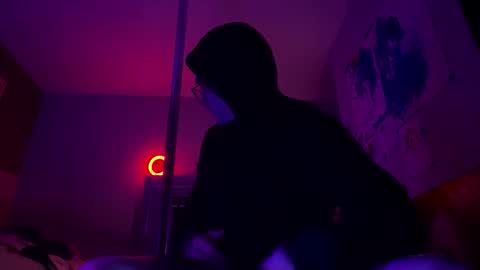 hoodrobbin447 online show from 12/16/25, 05:23