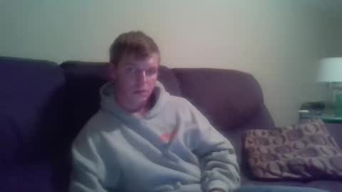 Snapshot of hookedonphonics105 chatting on 10/22/25, 11:04 hookedonphonics105 online show from 10/22/25, 11:04