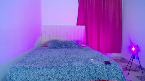 ONLYFANS online show from 05/10/26, 10:48