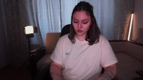 Karina online show from 05/04/26, 05:14