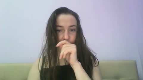 hootloove69 online show from 02/09/25, 09:17