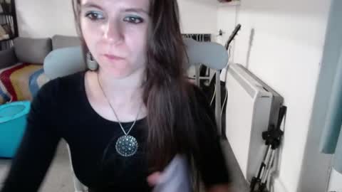 Snapshot of hope_xo chatting on 05/27/26, 11:02 Hope online show from 05/27/26, 11:02