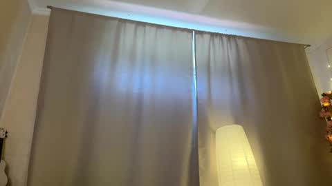 LINA AND VICKY online show from 06/21/26, 06:16