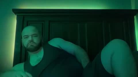 Snapshot of hornazzbear chatting on 12/15/25, 10:08 hornazzbear online show from 12/15/25, 10:08