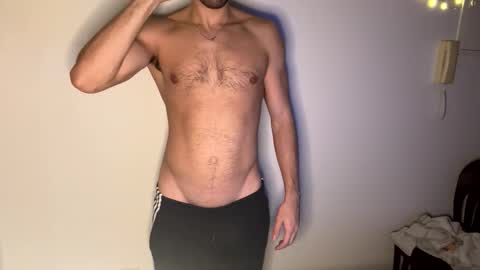Snapshot of hornboy43 chatting on 01/06/26, 07:50 Oliver Saints online show from 01/06/26, 07:50
