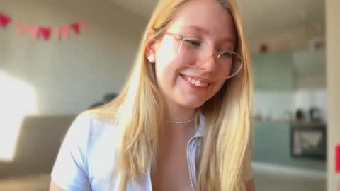 Audrey online show from 10/13/25, 03:06