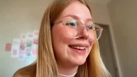 Audrey online show from 06/26/26, 02:27