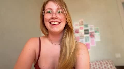 Audrey online show from 07/05/26, 01:34