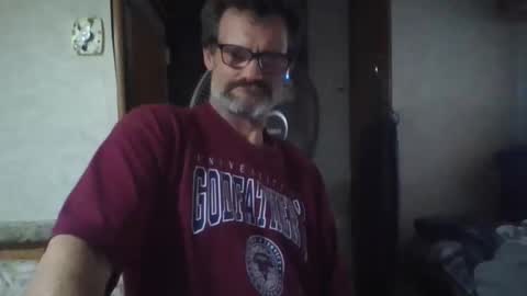joey online show from 10/27/25, 07:23
