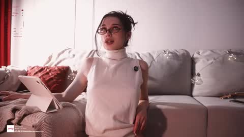 Snapshot of horneyjozy chatting on 11/29/25, 06:11 Horney Jozy online show from 11/29/25, 06:11