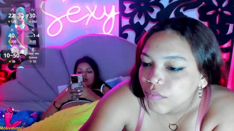 CATALINA Y LAURA  online show from 12/25/24, 10:48