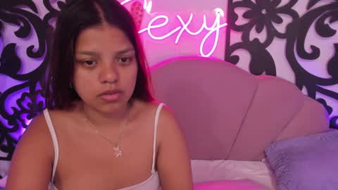 CATALINA Y LAURA  online show from 03/12/25, 11:20