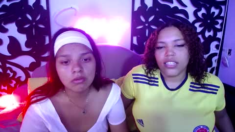 CATALINA Y LAURA  online show from 09/10/25, 04:34