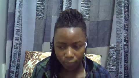 Snapshot of horny_baddie18 chatting on 03/04/26, 06:25 Leila online show from 03/04/26, 06:25