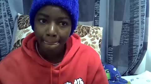 Leila online show from 07/02/26, 06:41