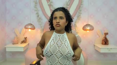 Horny Curls  online show from 05/19/26, 03:35