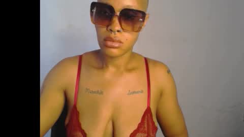 horny_ebonygirl_ online show from 02/02/26, 10:47