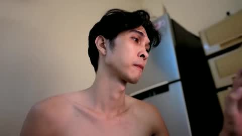 EDDIE online show from 10/10/25, 03:44