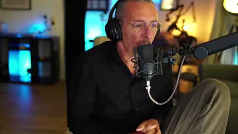 horny_edgucated online show from 07/08/26, 08:24