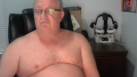 horny_hubby1967 online show from 09/14/25, 02:22