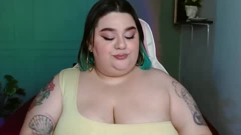 Snapshot of horny_neighbors_ chatting on 01/11/25, 04:48 onlyTiffany I broke up with frank 10 days ago online show from 01/11/25, 04:48