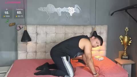 horny_nick18 online show from 01/15/26, 11:15