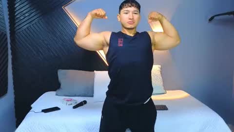 horny_nick18 online show from 02/14/26, 12:02