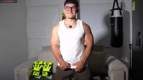 horny_nick18 online show from 07/17/26, 12:23