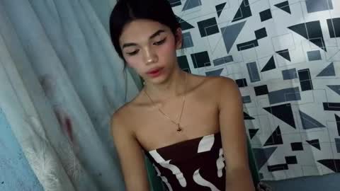 Snapshot of horny_rhiana chatting on 03/15/26, 02:56 Rhiana online show from 03/15/26, 02:56