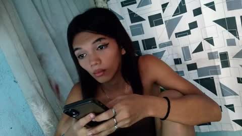 Snapshot of horny_rhiana chatting on 03/17/26, 12:59 Rhiana online show from 03/17/26, 12:59
