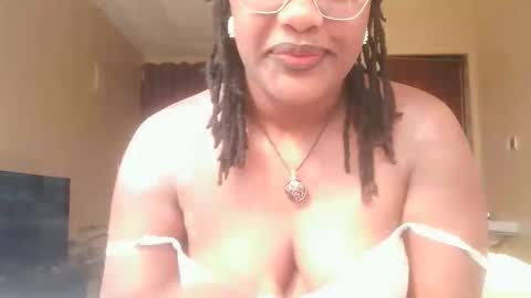 Lucy online show from 11/02/25, 05:54