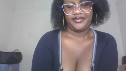 Lucy online show from 03/31/26, 02:17