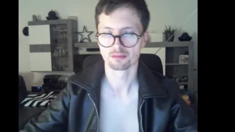 horny_sexy_1 online show from 10/28/25, 10:45