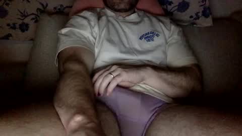 horny_thick_cock online show from 09/15/25, 02:44