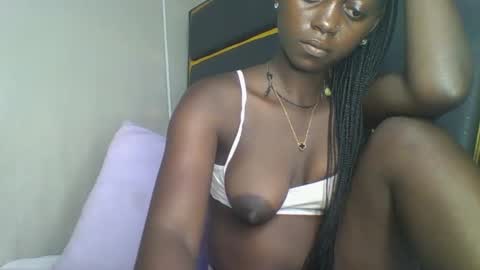 Bella online show from 12/03/25, 08:07